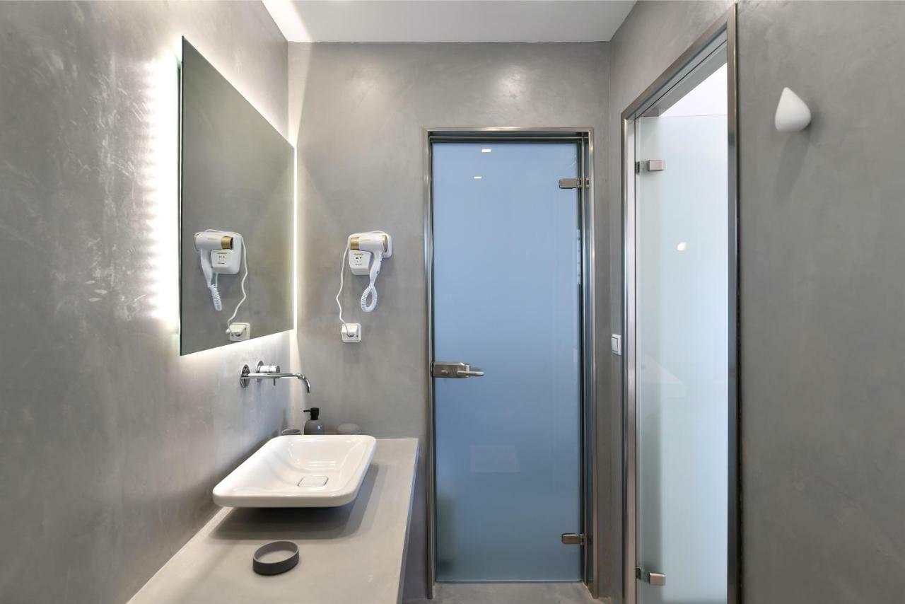 Lorenzo Studios And Suites Paros Науса Экстерьер фото
